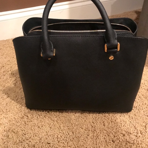 Like New Condition! MK Blk purse with cross body strap - Picture 3 of 5